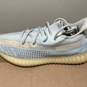 Adidas Yeezy Boost 350 V2 Blue Tint Sneakers